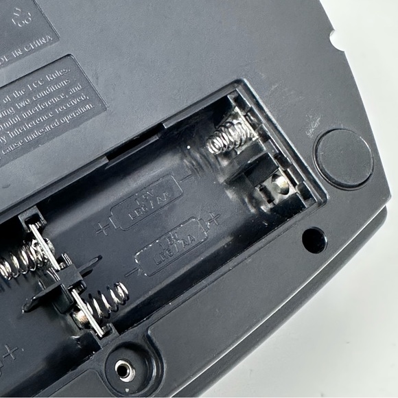 Space Invaders 5-in-1 Plug N Play TV Game Radica 2003 Tested Working - Picture 10 of 10